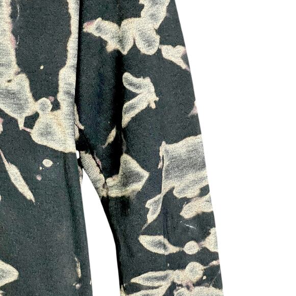 Men's Champion Black Bleach Dyed Crewneck Sweatshirt - Size Medium - Picture 5 of 5